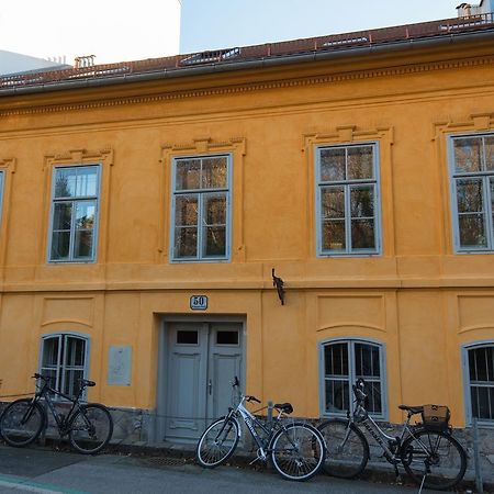 Appartements In Graz Beim Lkh Exteriör bild
