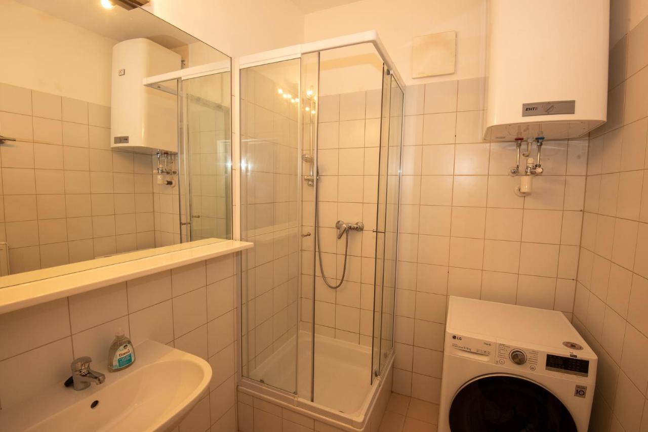 Appartements In Graz Beim Lkh Exteriör bild